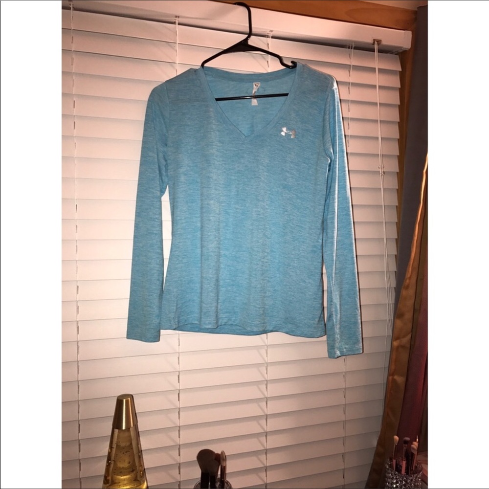 Blue underarmour long sleeve